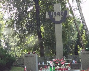 Godzina „W” oddanie Hołdu Powstańcom- Pomnik GLORIA VICTIS fot. ŚWIECZAK 