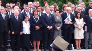 Uroczystości przy pomniku „Polegli-Niepokonani” na Cmentarzu Powstańców Warszawy na Woli  fot. ŚWIECZAK 