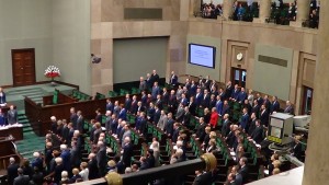 Sejm minutą ciszy uczcił pamięć Józefa Oleksego fot. ŚWIECZAK