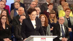 Zrealizowałam ponad 50% obietnic z expose- Ewa Kopacz podsumowała 6 miesięcy pracy rządu. fot. ŚWIECZAK