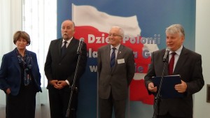Marszałek Senatu Bogdan Borusewicz spotkał się z przedstawicielami Polonii z okazji zbliżającego się Dnia Polonii i Polaków za Granicą