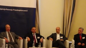 Konferencja „Zarządzanie jutrem – bariery i czynniki wzrostu firm w Polsce” fot. ŚWIECZAK