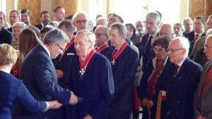 Prezydent RP Bronisław Komorowski wręczył odznaczenia państwowe z okazji Święta Narodowego 3 Maja  fot.SWIECZAK