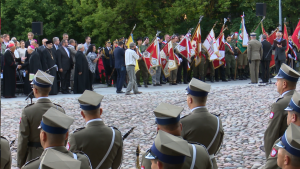Uroczystości przy pomniku "Polegli-Niepokonani" na Cmentarzu Powstańców Warszawy na Woli  fot. ŚWIECZAK