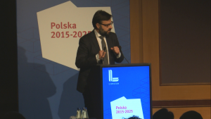 Polska 2015-2025. Jak zwiększyć inwestycje i ich efektywność? fot. ŚWIECZAK