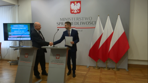 Ochrona dobrego imienia Polski – nowe przepisy fot. ŚWIECZAK