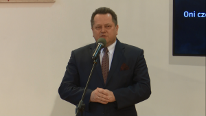 Macierewicz powołał nową komisję ds. katastrofy smoleńskiej fot. ŚWIECZAK