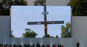 Droga Krzyżowa na Błoniach z udziałem Ojca Świętego Franciszka fot. ŚWIECZAK
