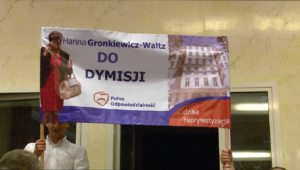 Burzliwa sesja Rady Warszawy. Chcą dymisji Gronkiewicz-Waltz fot. ŚWIECZAK